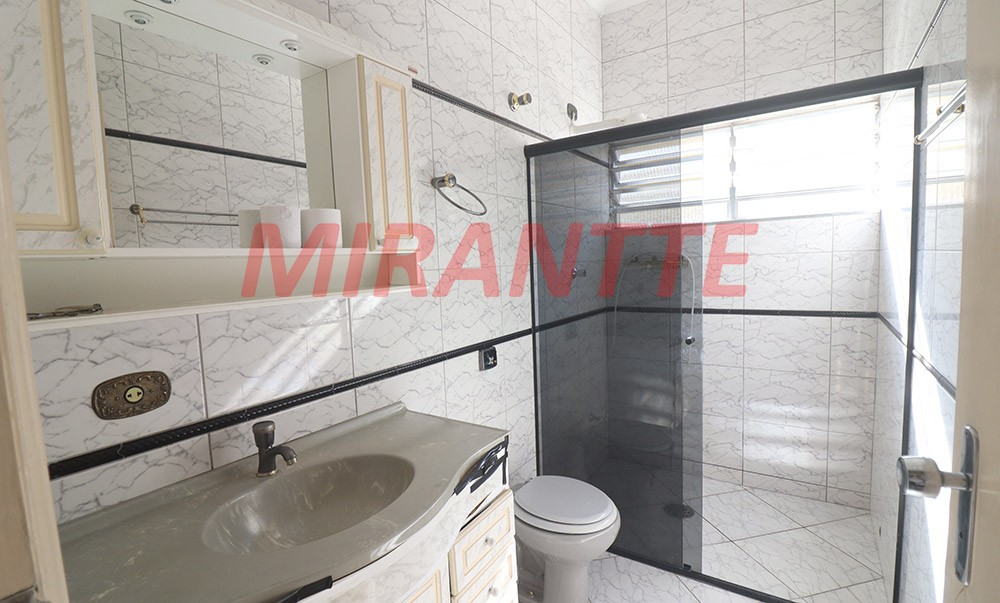 Casa terrea de 114m² com 2 quartos em Água Fria