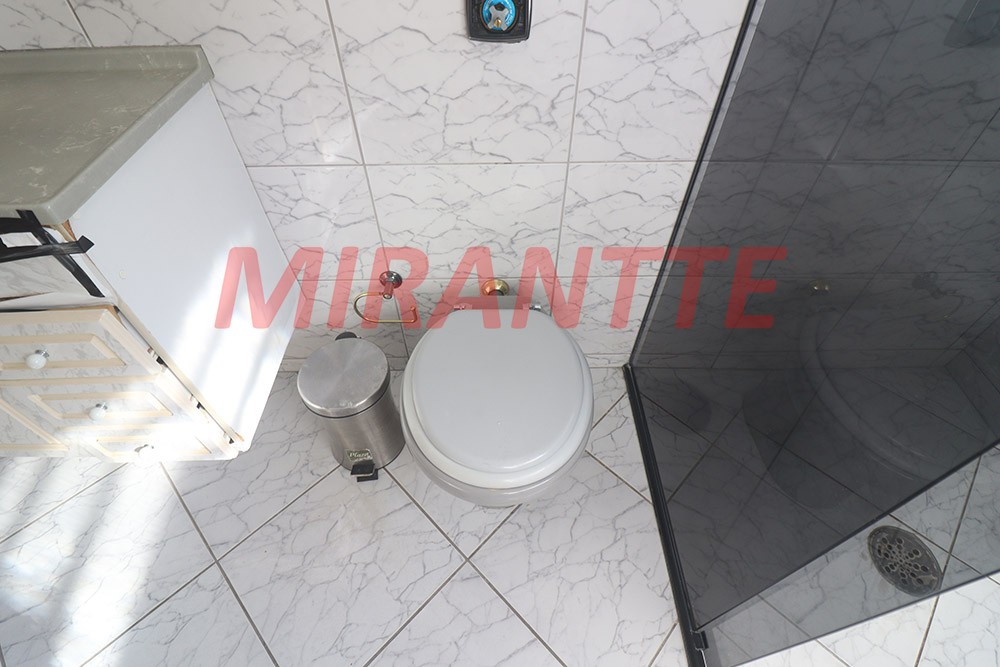 Casa terrea de 114m² com 2 quartos em Água Fria