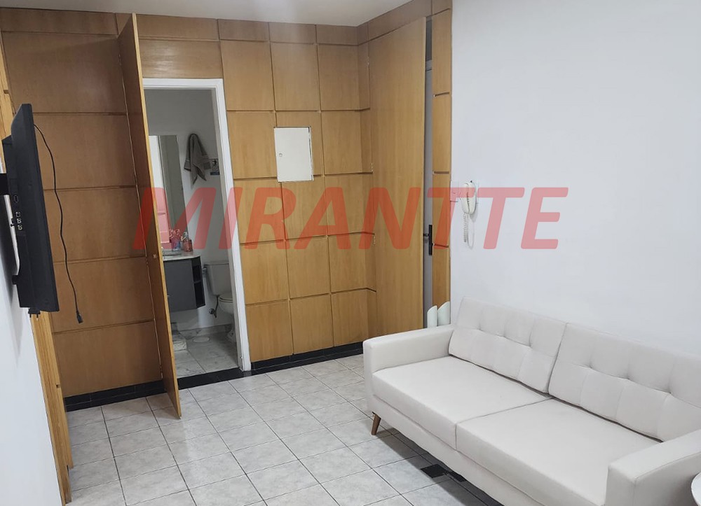 Comercial de 42m² em Santana