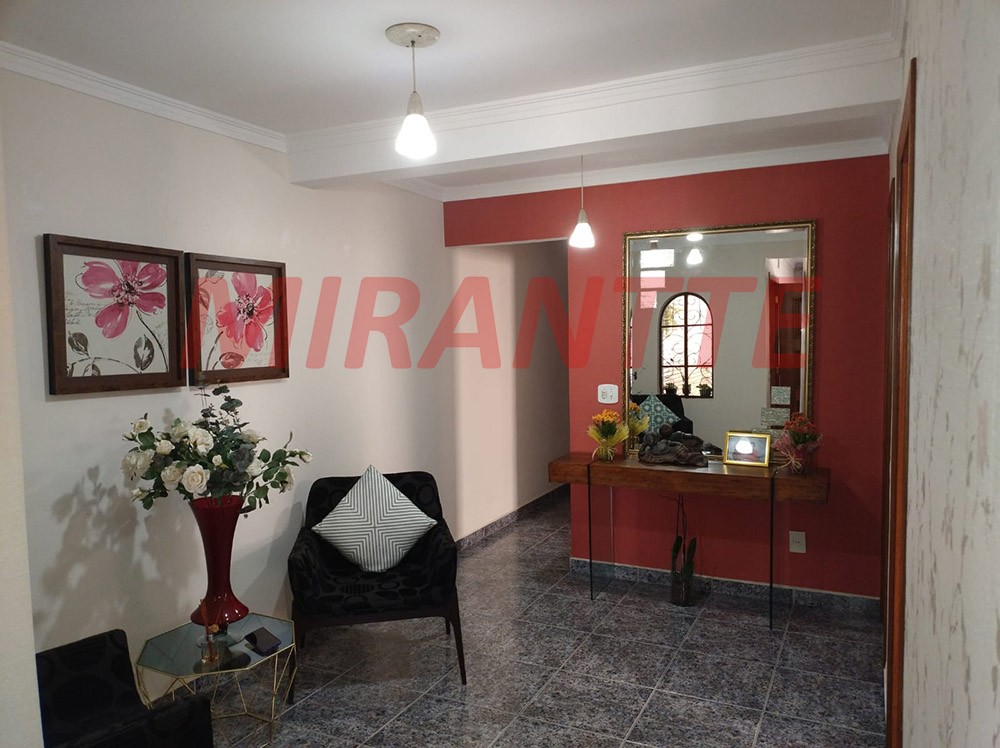 Casa terrea de 200m² com 4 quartos em Vila Aurora