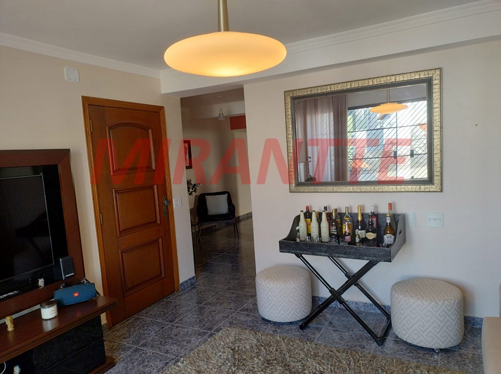 Casa terrea de 200m² com 4 quartos em Vila Aurora