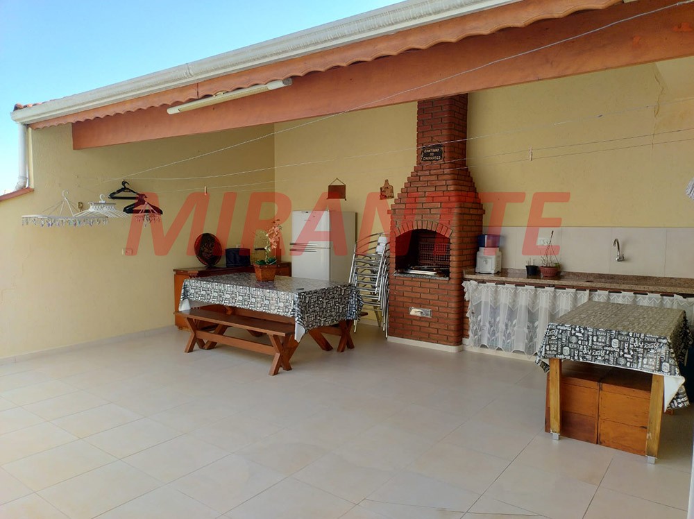 Casa terrea de 200m² com 4 quartos em Vila Aurora