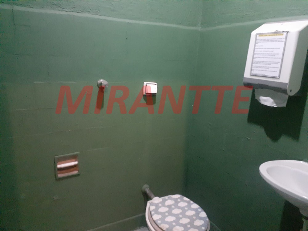 Comercial de 150m² em Santana