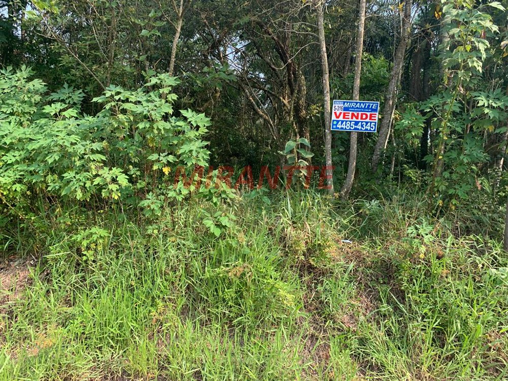 Terreno de 1.49m² em Serra da Cantareira