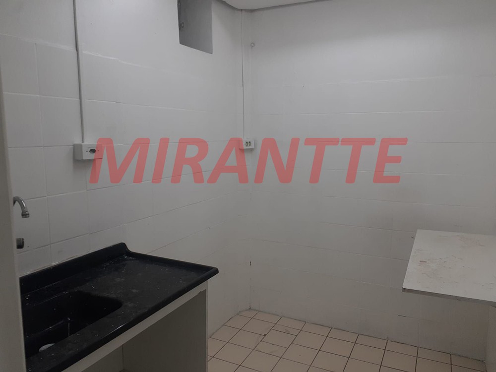 Comercial de 280m² em Santana