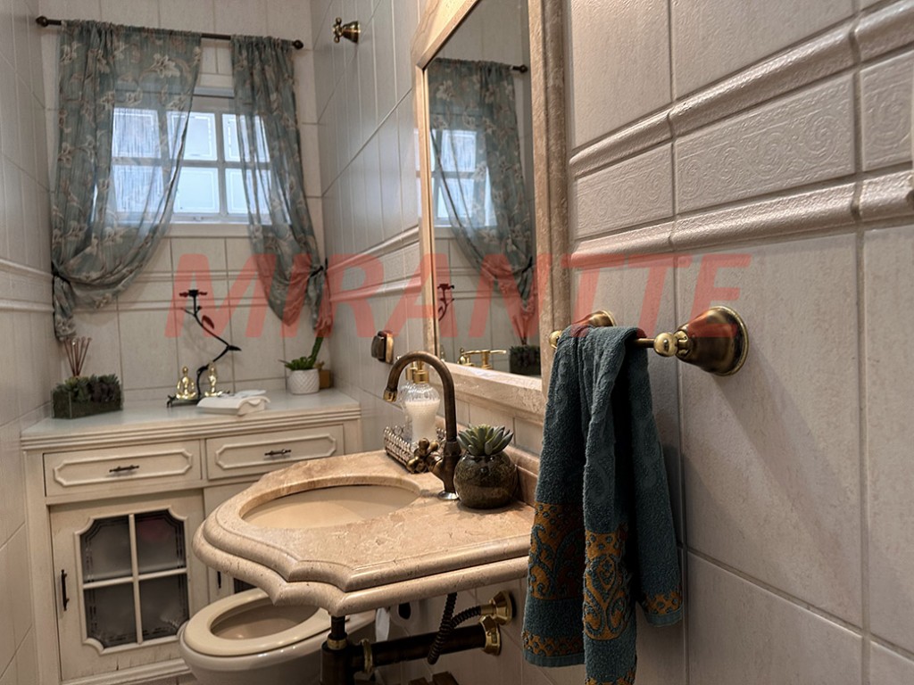 Sobrado de 172m² com 3 quartos em Imirim