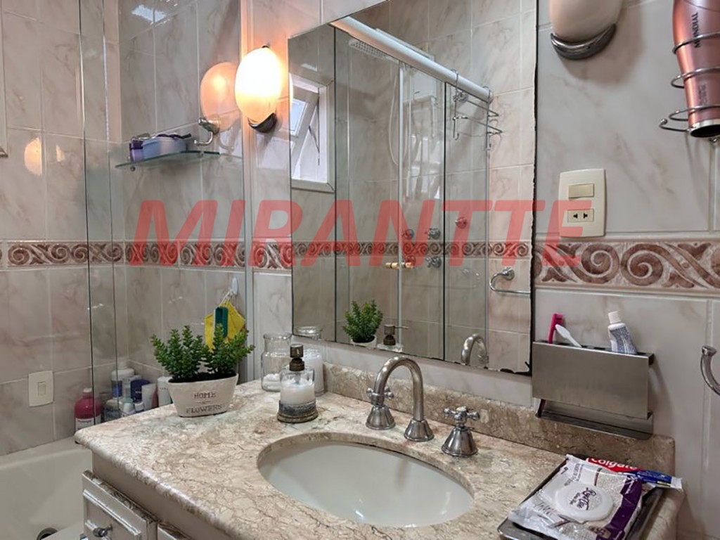 Sobrado de 172m² com 3 quartos em Imirim