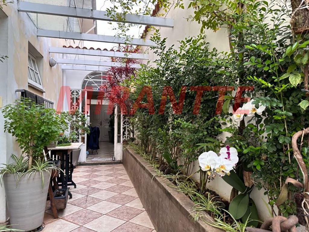 Sobrado de 172m² com 3 quartos em Imirim