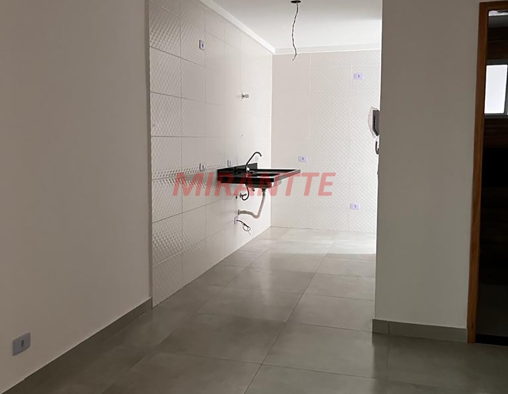 Apartamento de 45m² com 2 quartos em Parada Inglesa