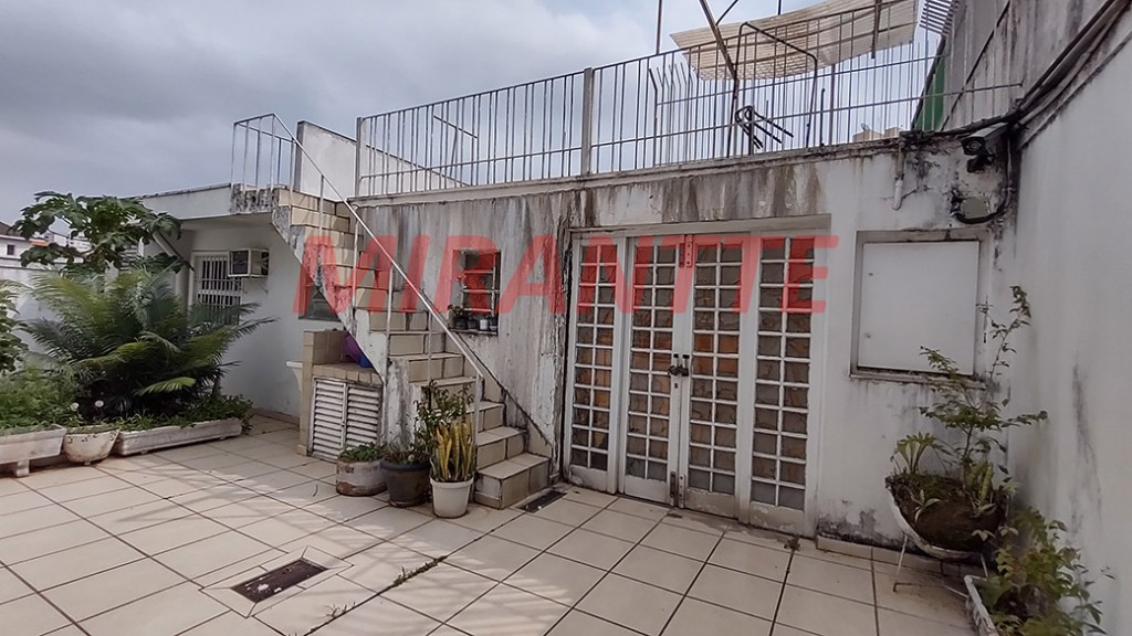 Sobrado de 238m² com 3 quartos em Jardim São Paulo