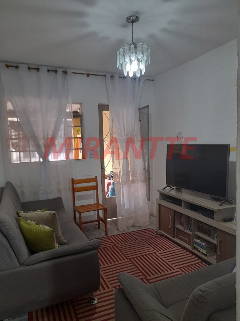 Sobrado de 100m² com 4 quartos em Jardim Ataliba Leonel