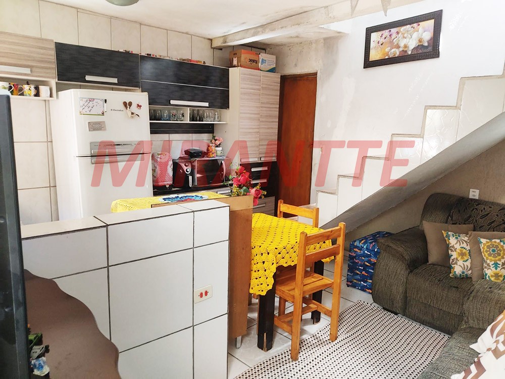 Sobrado de 100m² com 4 quartos em Jardim Ataliba Leonel