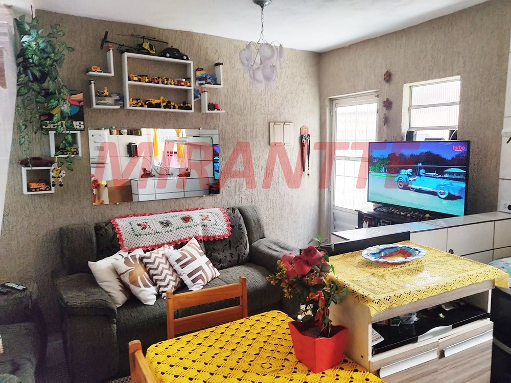 Sobrado de 100m² com 4 quartos em Jardim Ataliba Leonel