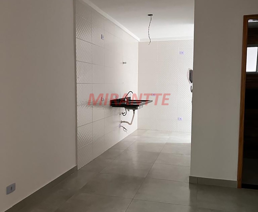 Apartamento de 50m² com 2 quartos em Parada Inglesa