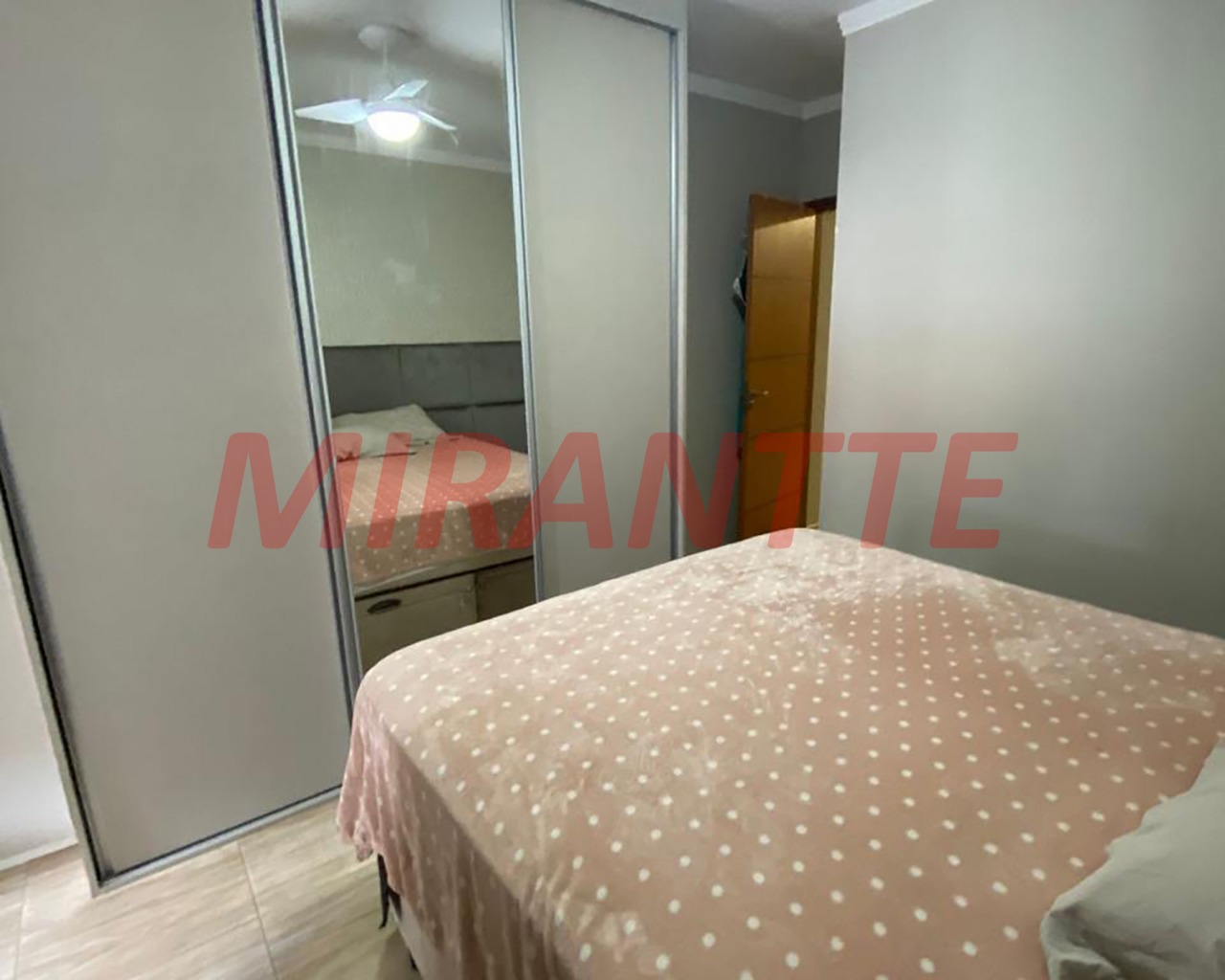 Sobrado de 82m² com 3 quartos em Vila Nivi