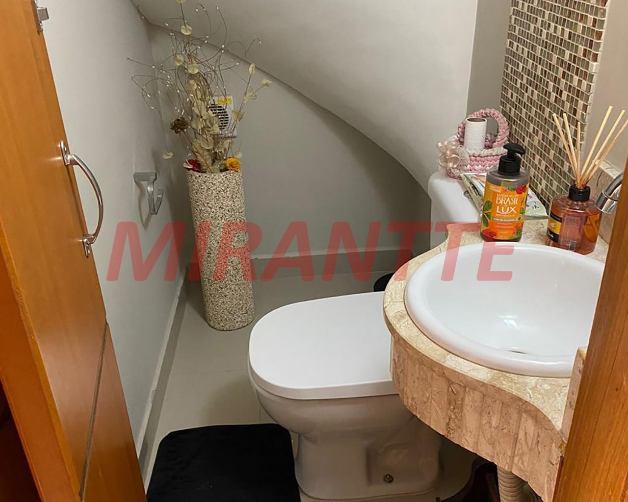 Sobrado de 82m² com 3 quartos em Vila Nivi