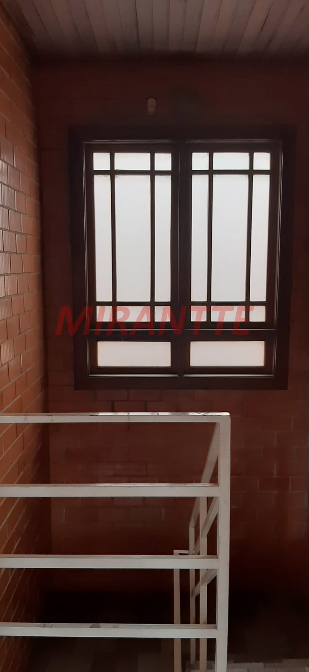 Sobrado de 270m² com 3 quartos em Limão
