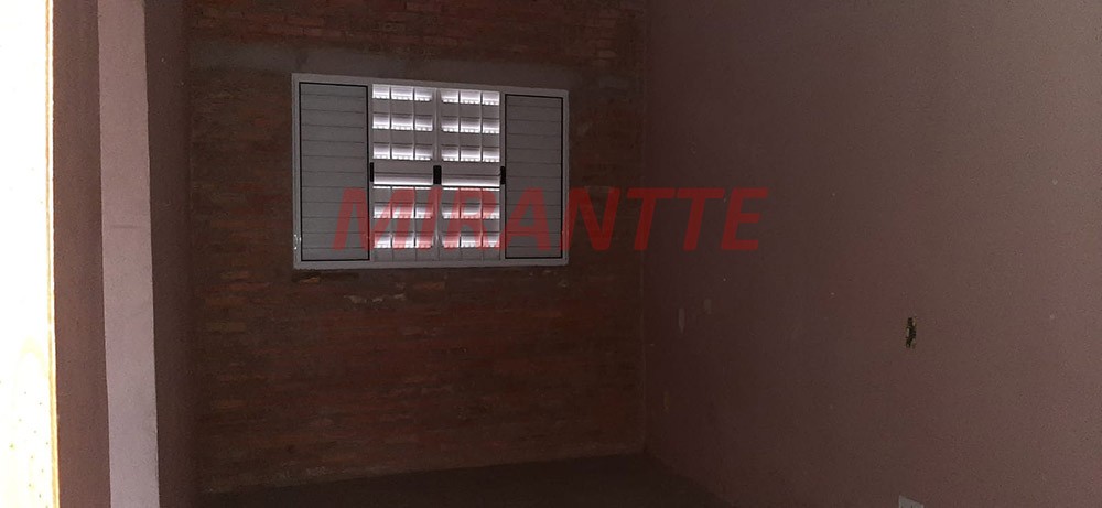 Sobrado de 270m² com 3 quartos em Limão