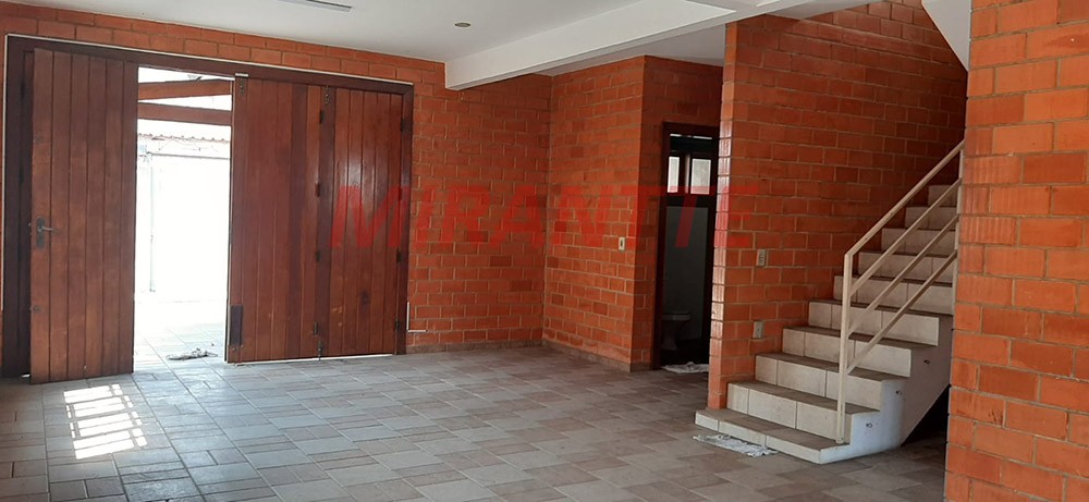 Sobrado de 270m² com 3 quartos em Limão