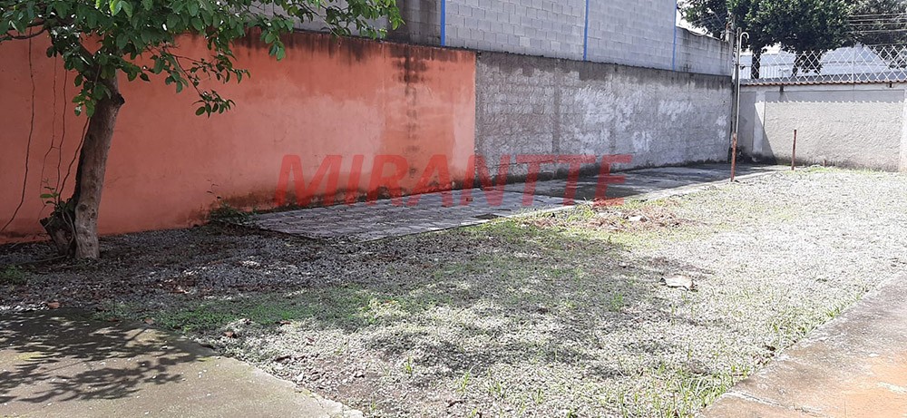 Sobrado de 270m² com 3 quartos em Limão