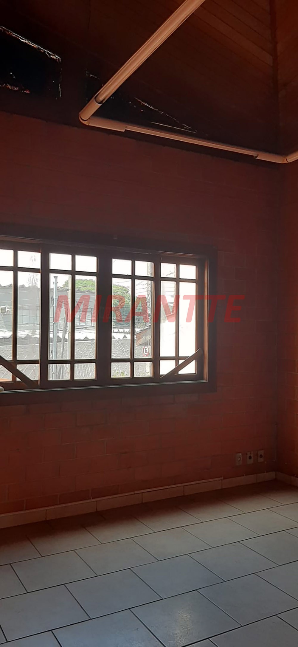 Sobrado de 270m² com 3 quartos em Limão