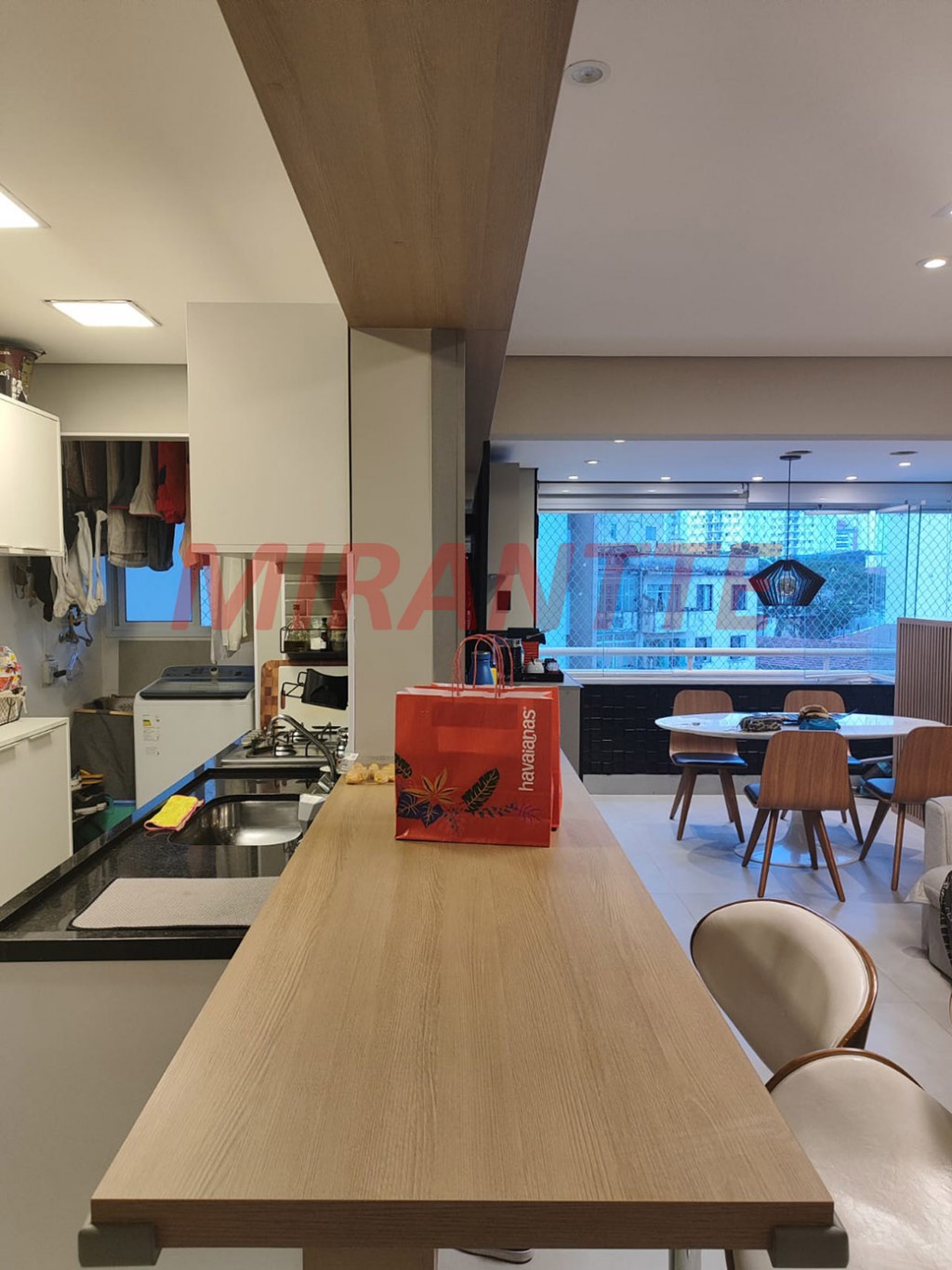 Apartamento de 76m² com 2 quartos em Santana