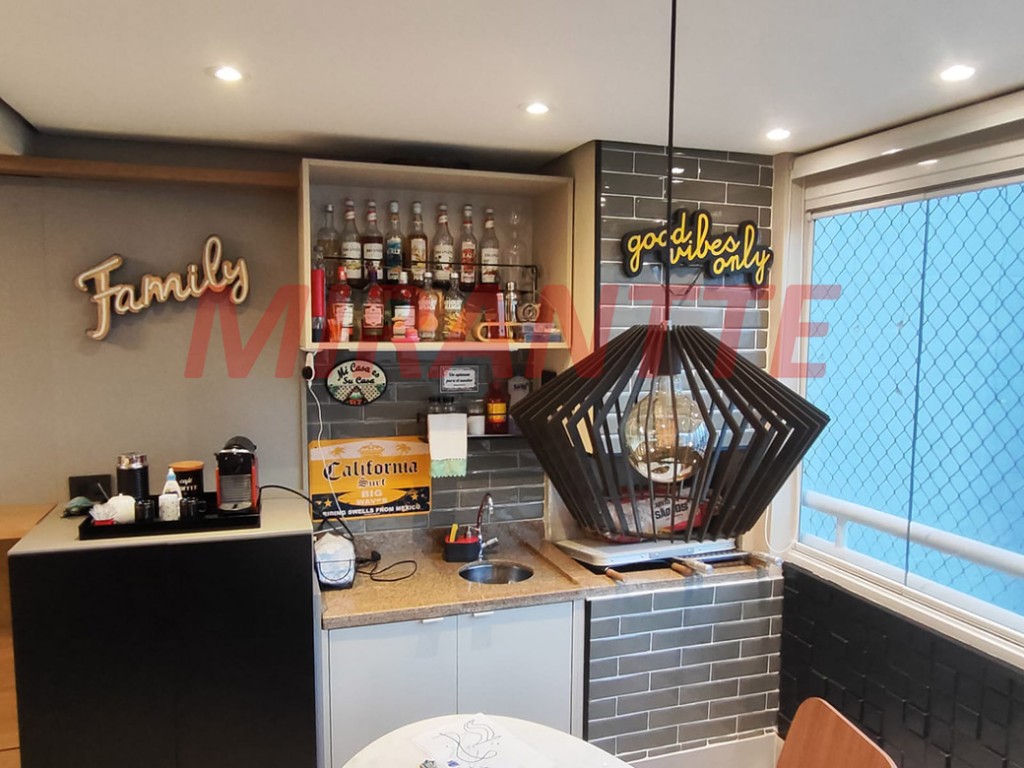 Apartamento de 76m² com 2 quartos em Santana