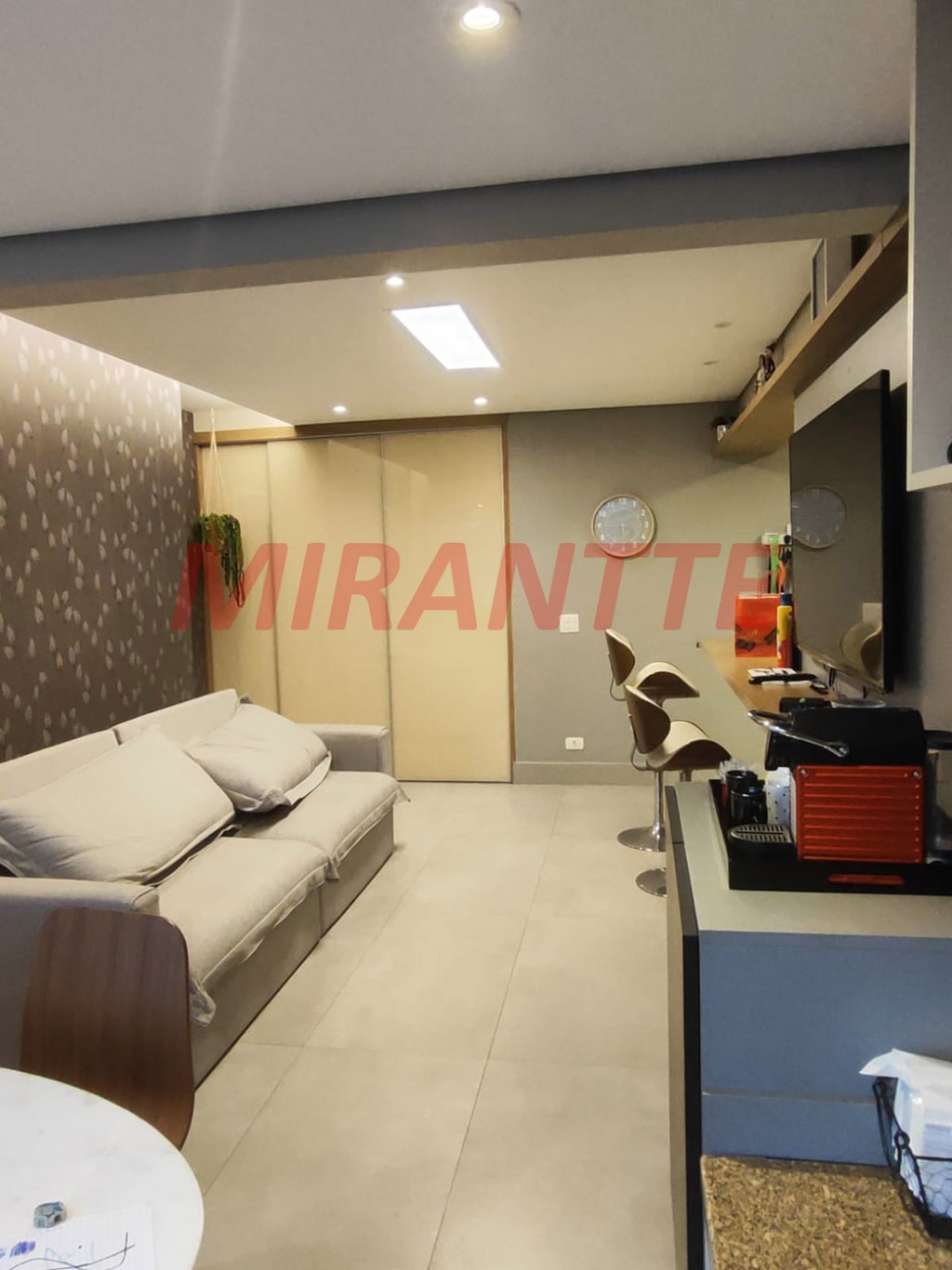 Apartamento de 76m² com 2 quartos em Santana