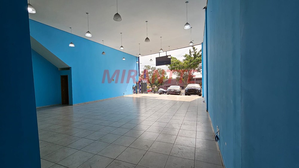 Comercial de 320m² em Vila Marieta