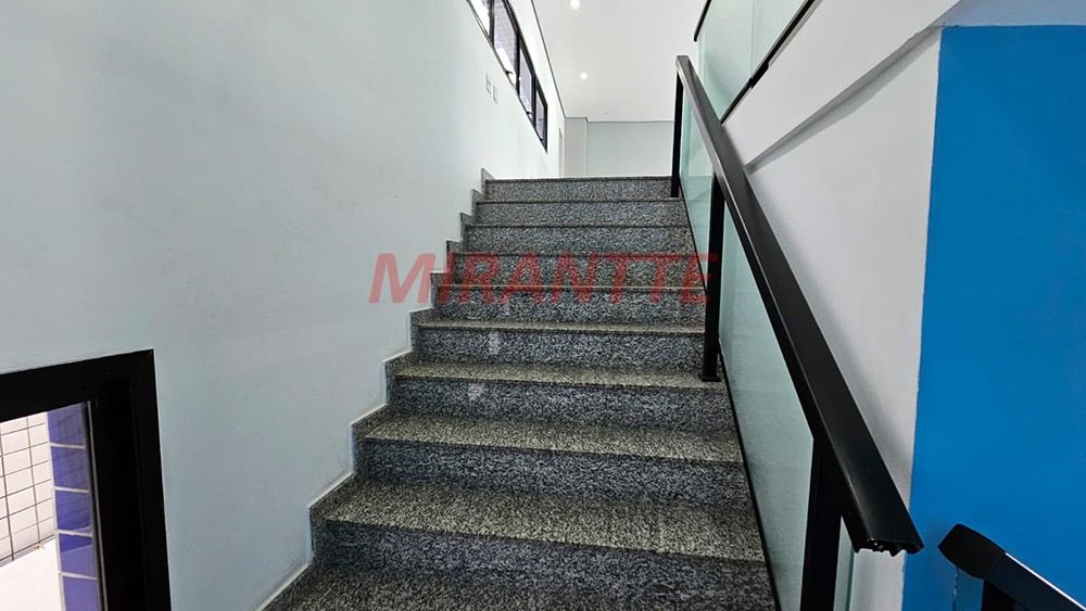 Comercial de 320m² em Vila Marieta