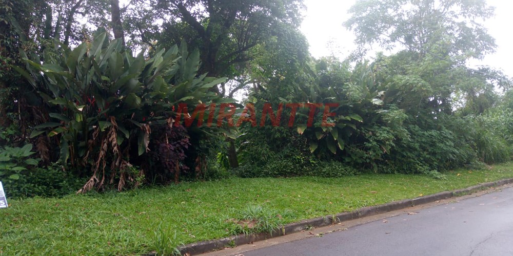 Terreno de 1000m² em Caraguata