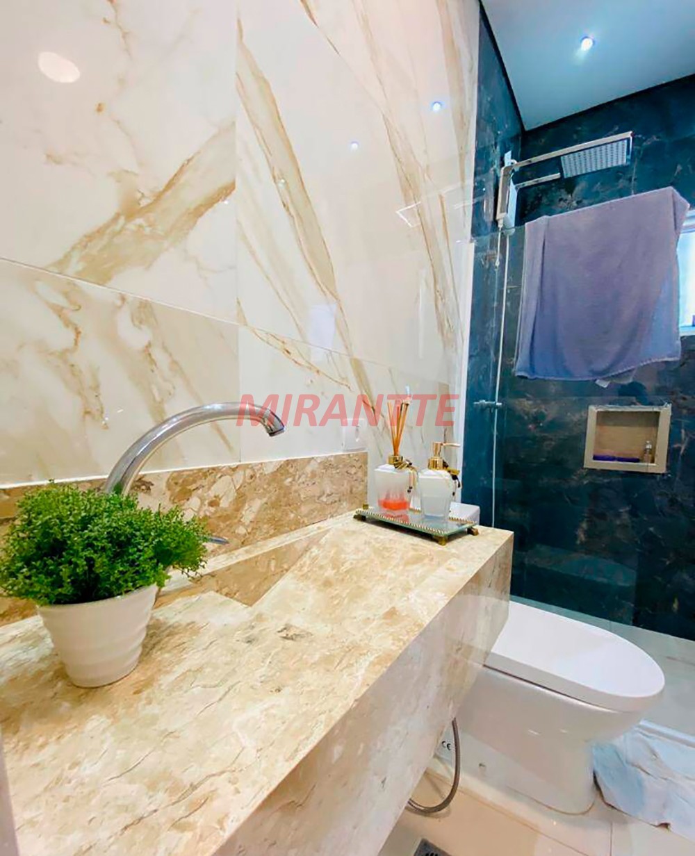 Sobrado de 600m² com 4 quartos em Santa Inês