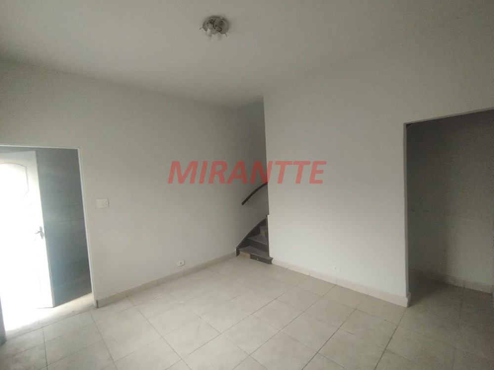 Sobrado de 120m² com 2 quartos em Pari
