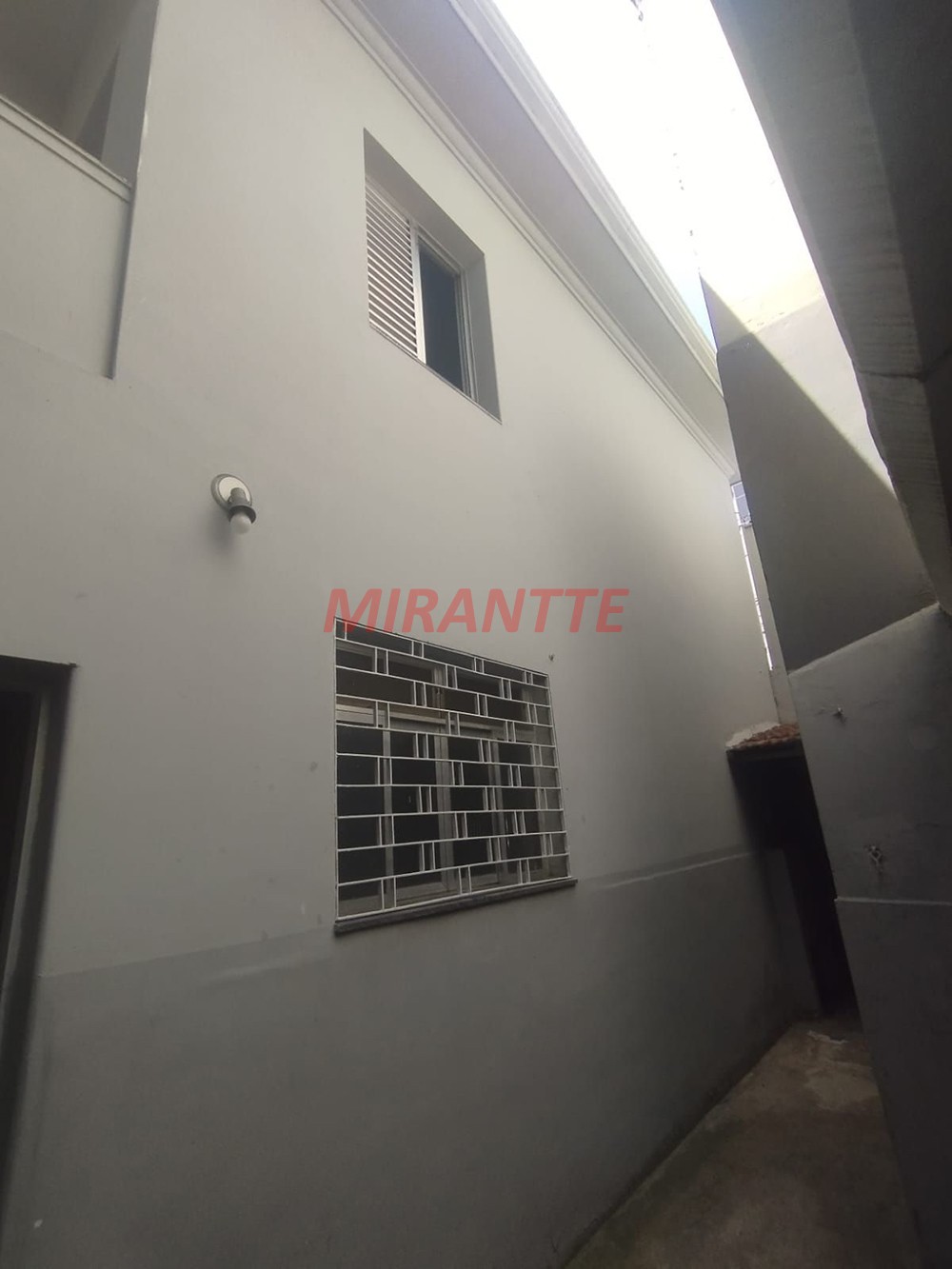 Sobrado de 120m² com 2 quartos em Pari