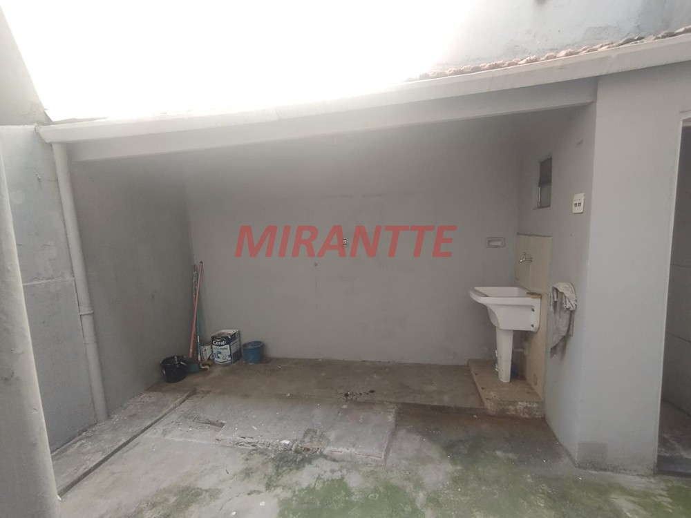 Sobrado de 120m² com 2 quartos em Pari