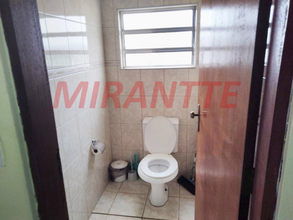 Sobrado de 270m² com 3 quartos em Picanço
