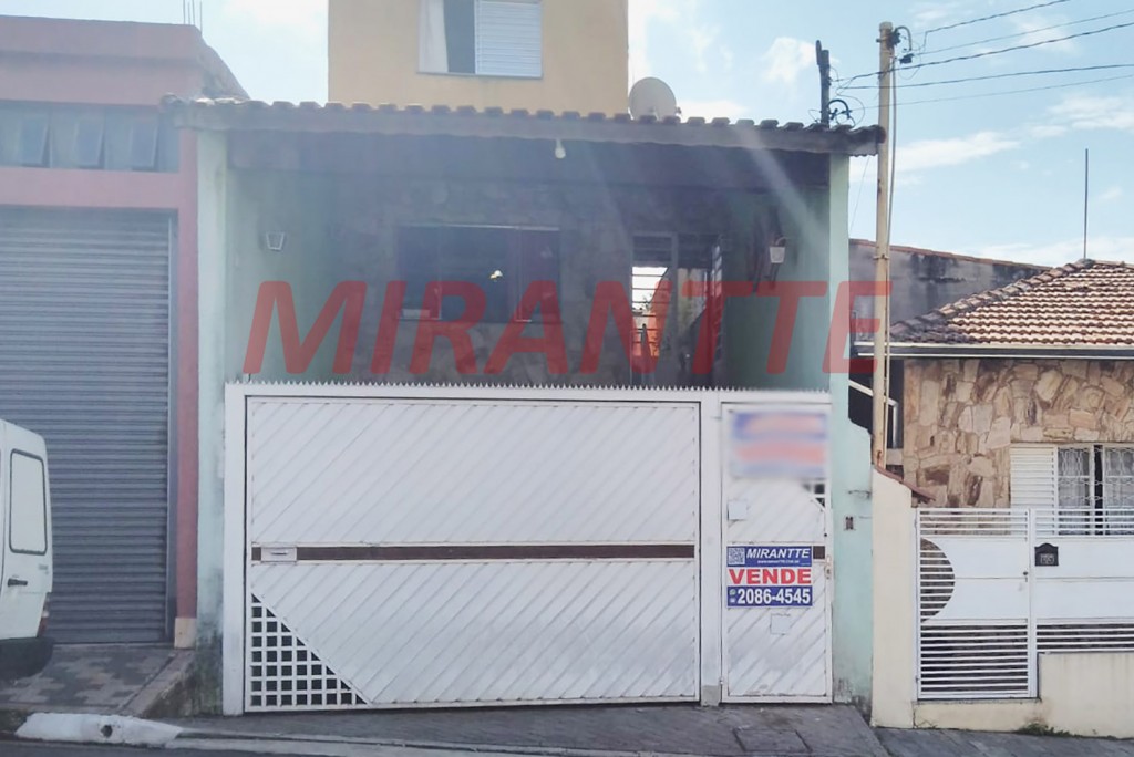 Sobrado de 270m² com 3 quartos em Picanço
