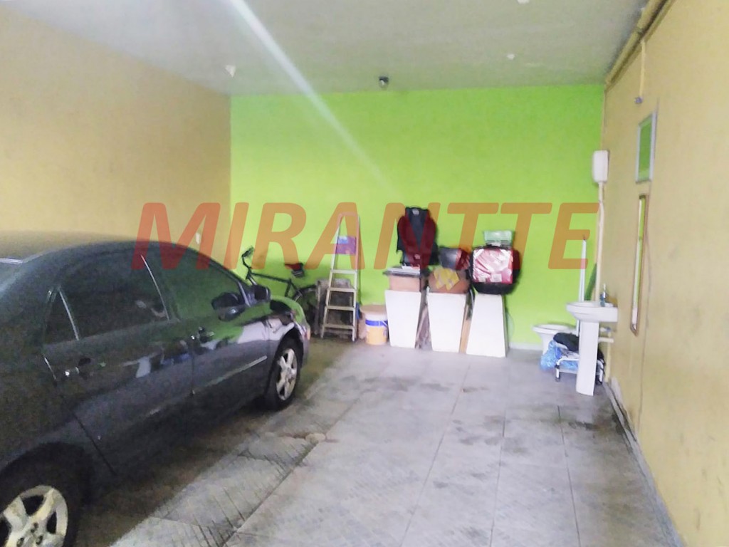 Sobrado de 270m² com 3 quartos em Picanço