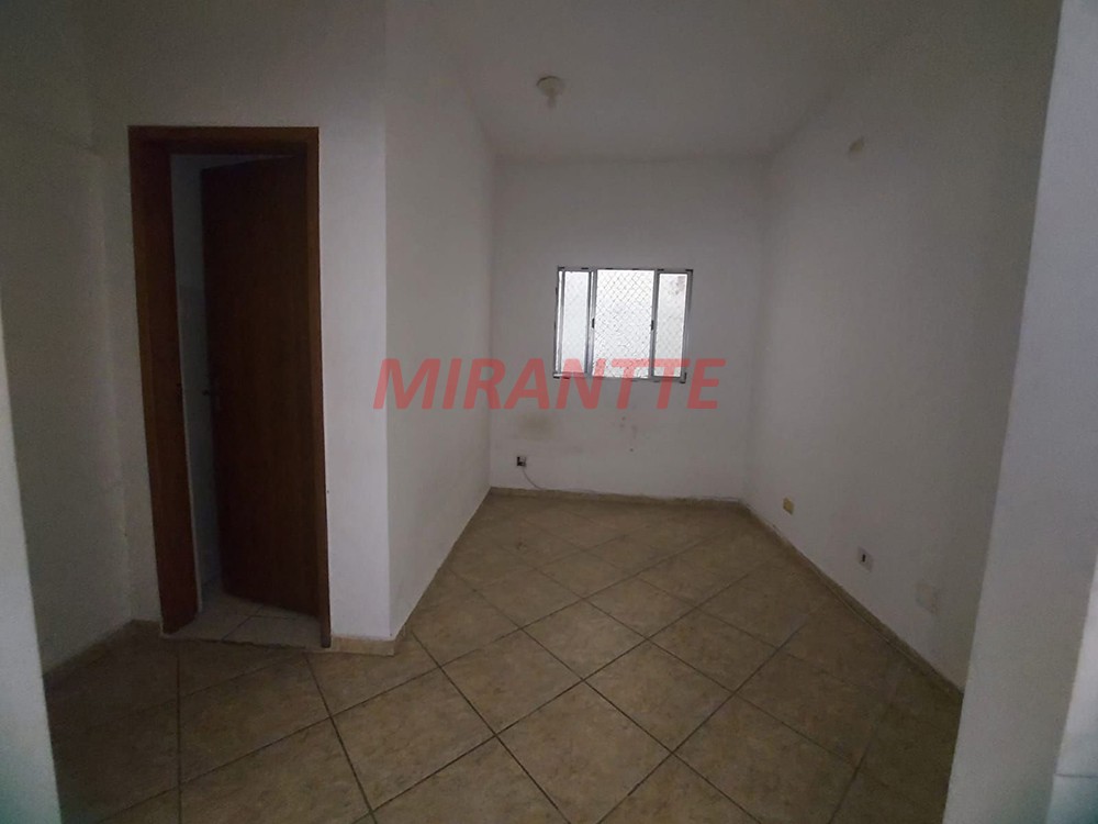 Terreno de 344m² em Freguesia do Ó