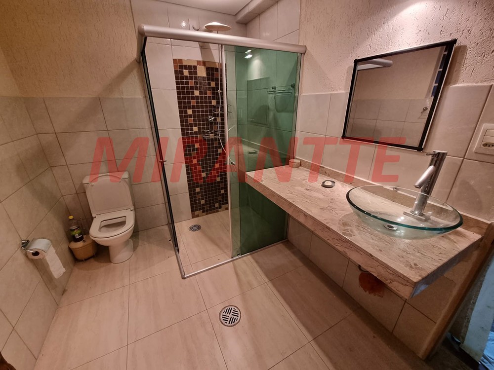 Casa terrea de 150m² com 4 quartos em Vila Romero