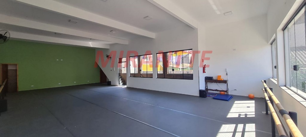 Comercial de 300m² em Imirim