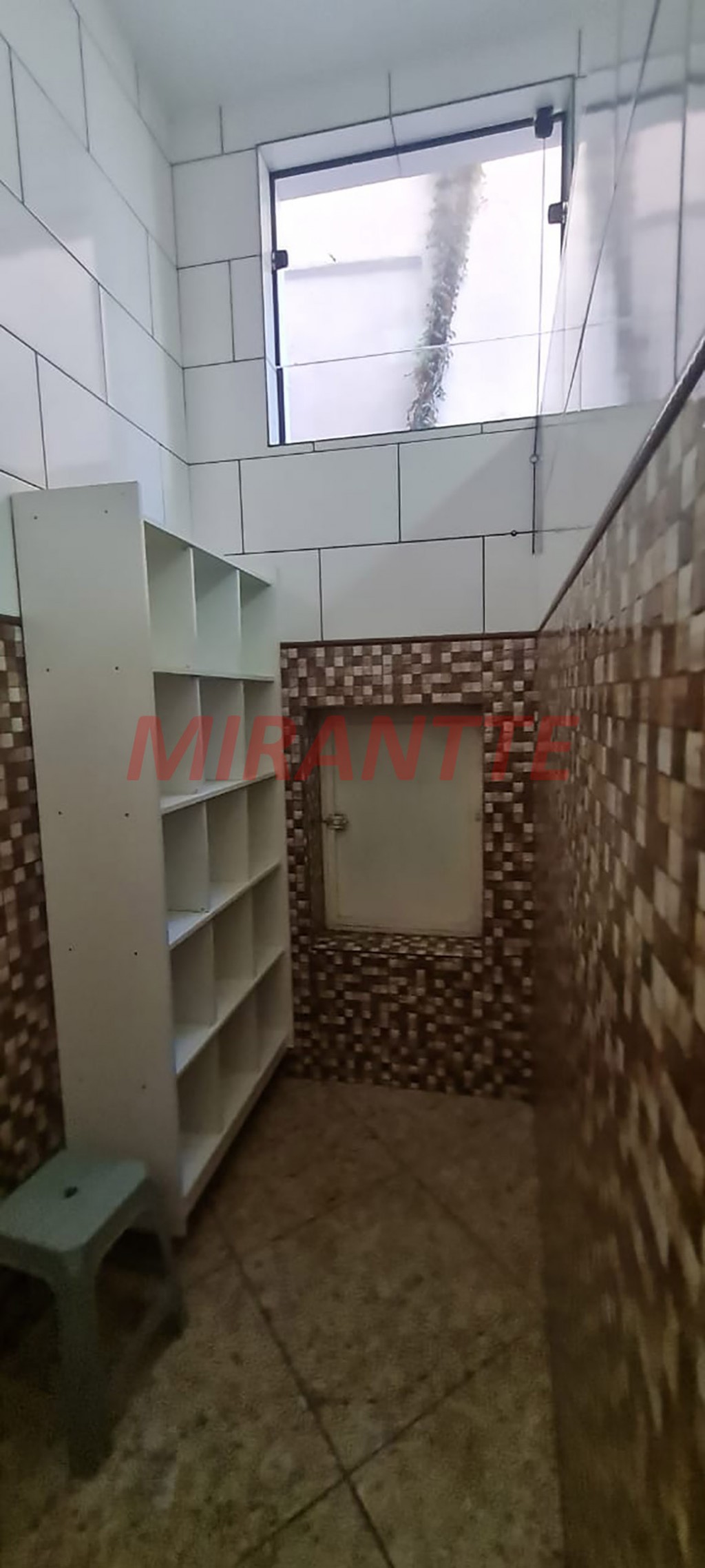 Comercial de 300m² em Imirim