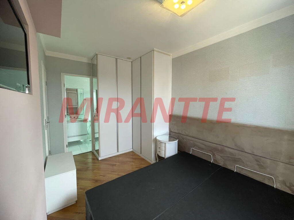 Apartamento de 57m² com 2 quartos em Parada Inglesa