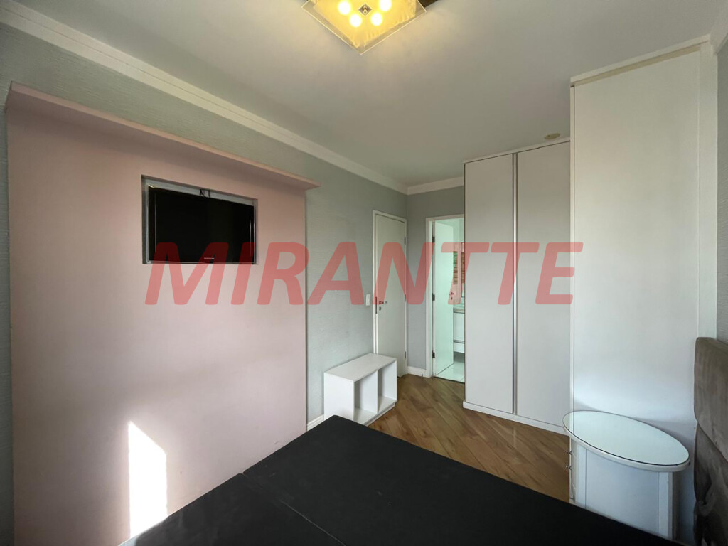 Apartamento de 57m² com 2 quartos em Parada Inglesa