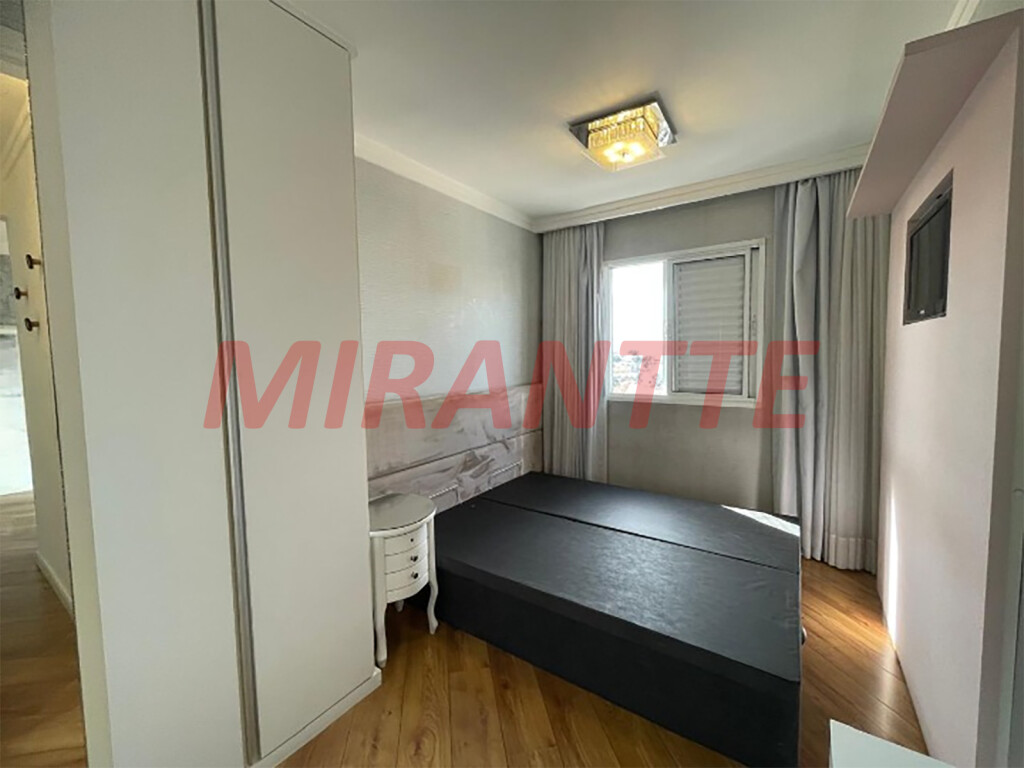Apartamento de 57m² com 2 quartos em Parada Inglesa