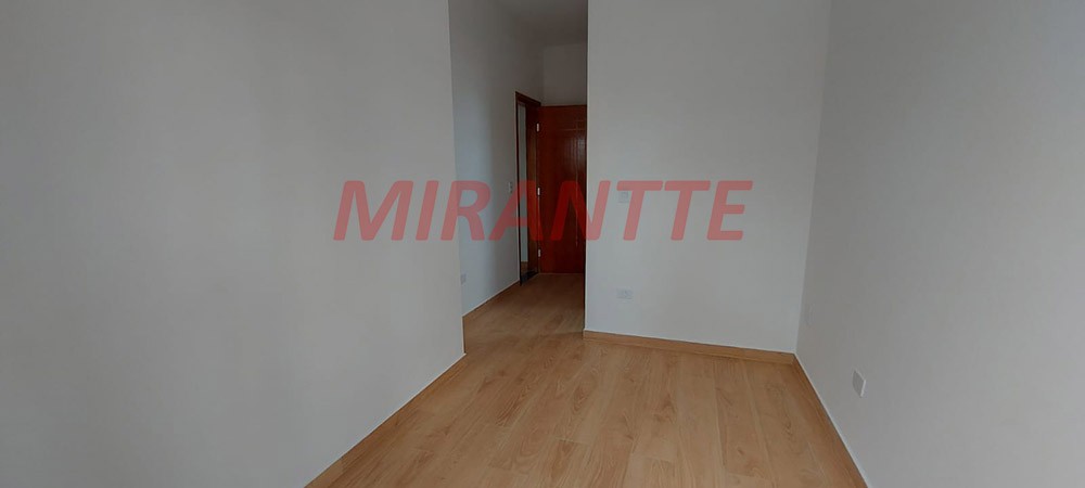 Sobrado de 104m² com 3 quartos em Parque Vitoria