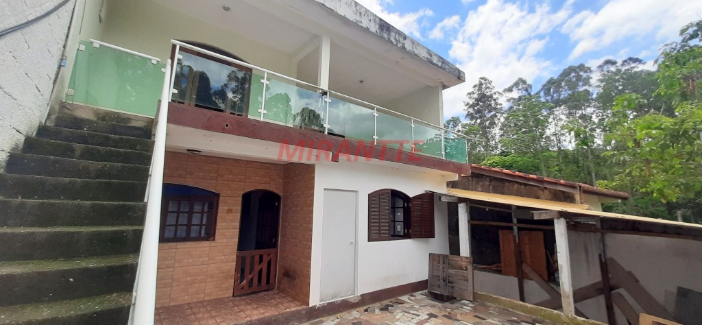 Sobrado de 120m² com 5 quartos em Morro Grande