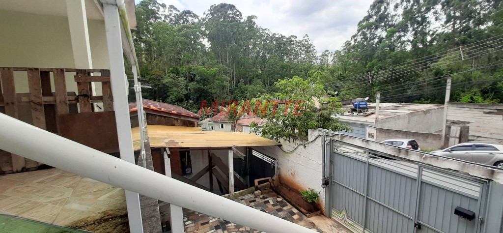 Sobrado de 120m² com 5 quartos em Morro Grande