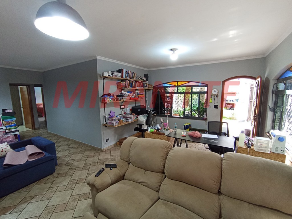 Casa terrea de 124m² com 2 quartos em Jardim Vila Galvão