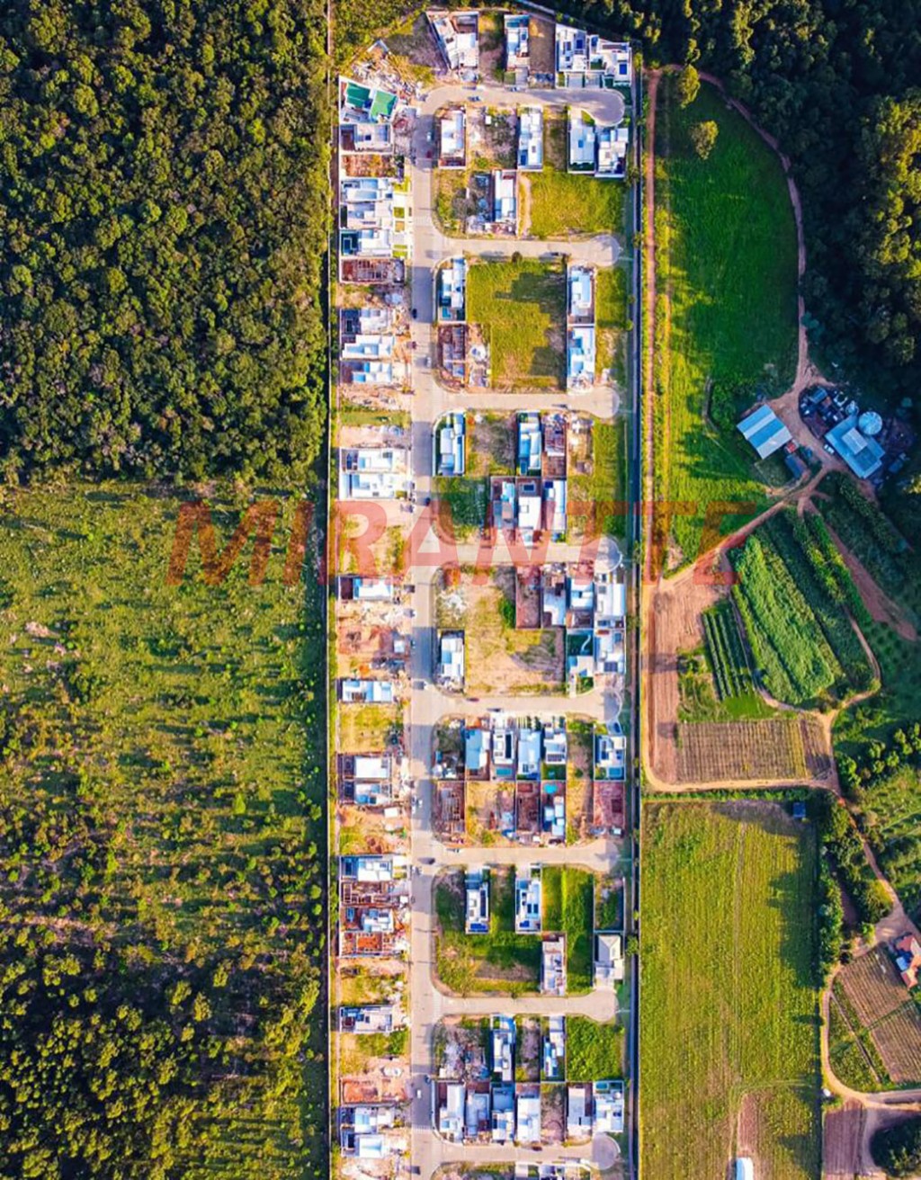 Terreno de 360m² em Vila Itupeva